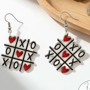 XO Valentine Heart Red & Black Acrylic Dangle Earrings Modern New